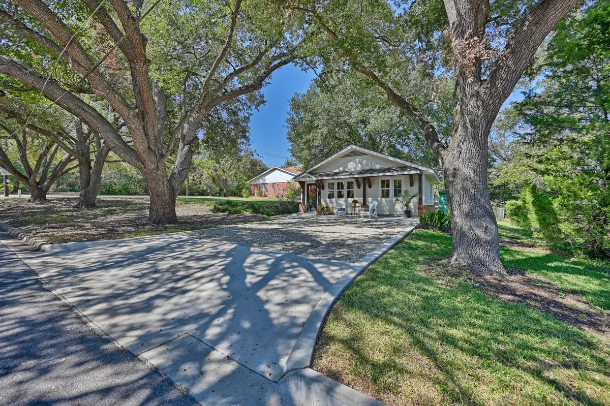 101 E Bryan Street, Brenham, TX 77833 - Image #1
