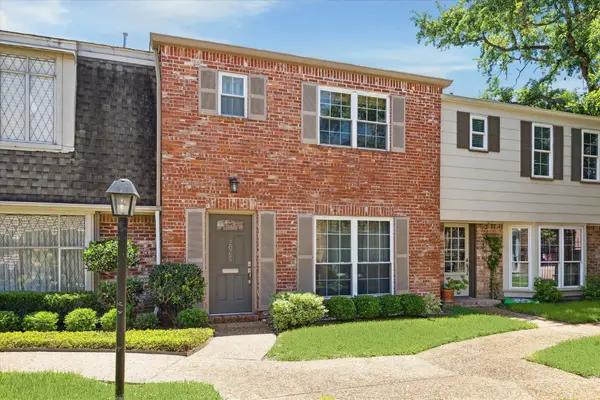 2065 Winrock Boulevard #55, Houston, TX 77057