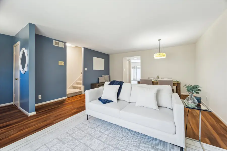 2065 Winrock Boulevard #55, Houston, TX 77057 - Image #2