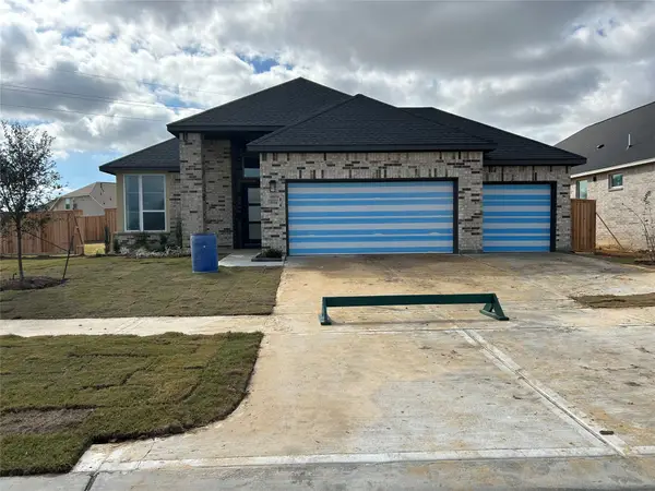 15034 Mission Avenue, Mont Belvieu, TX 77523