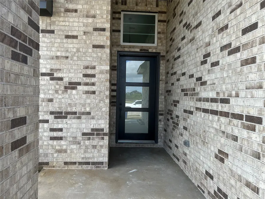 15034 Mission Avenue, Monterey Belvieu, TX 77523 - Image #3