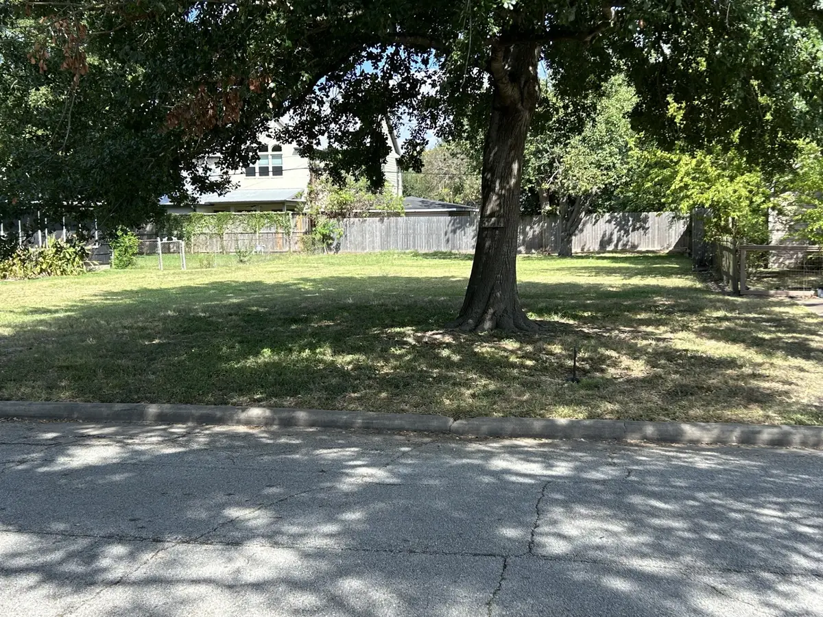 3214 W Elmridge Street W, Houston, TX 77025 - Image #1