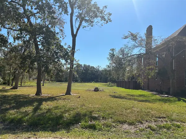 2608 Rip Van Winkle, Pearland, TX 77581