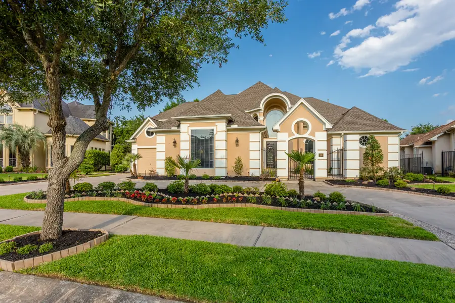 14 Lake Mist Court, Sugar Land, TX 77479 - #2