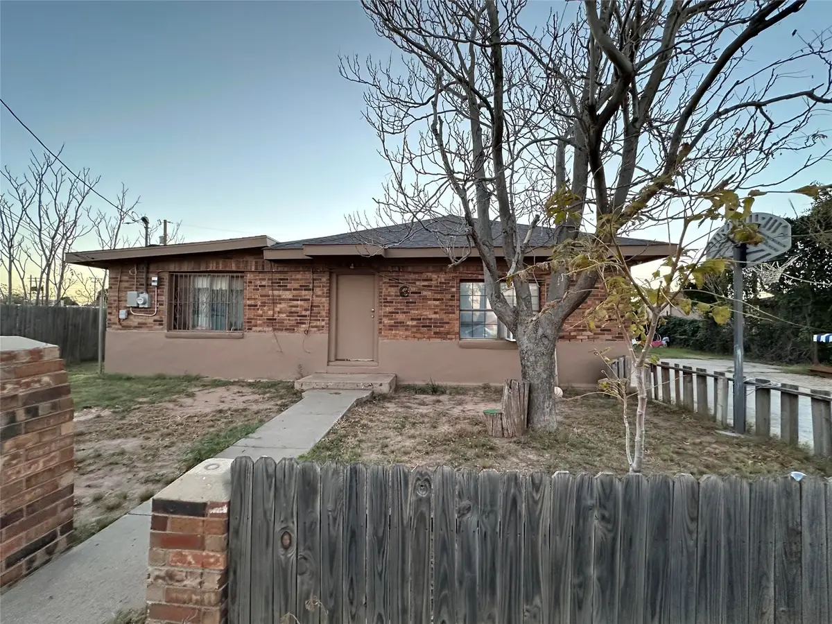 209 Jesse Street, Midland, TX 79701 - Image #1