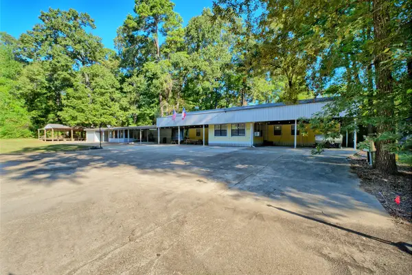 260 Rudd Road, Hemphill, TX 75948
