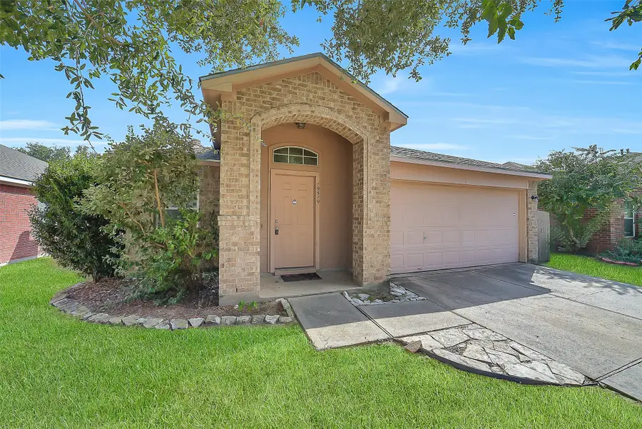 19519 Tahoka Springs Drive, Katy, TX 77449 - Image #2