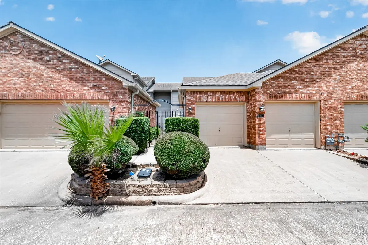 2034 Glencove Drive, Seabrook, TX 77586 - #1