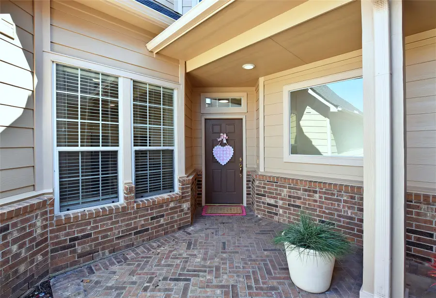 8814 Silent Willow Lane, Sugar Land, TX 77479 - #2