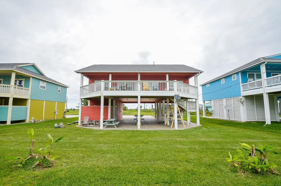 3346 Pirates Cove, Crystal Beach, TX 77650 - #3