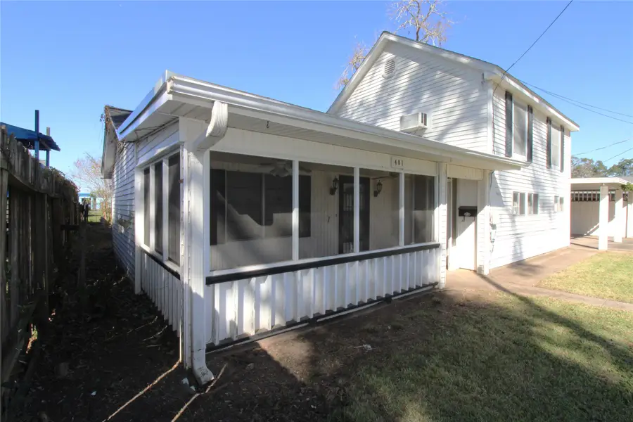 401 E 5th St, Sweeny, TX 77480 - Image #3