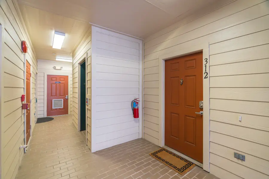 6607 Lake Woodlands Drive #312, The Woodlands, TX 77382 - #3