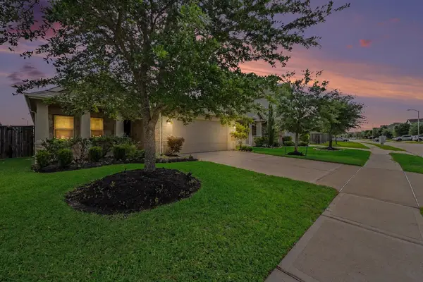 20354 Creekdale Bend Drive, Cypress, TX 77433