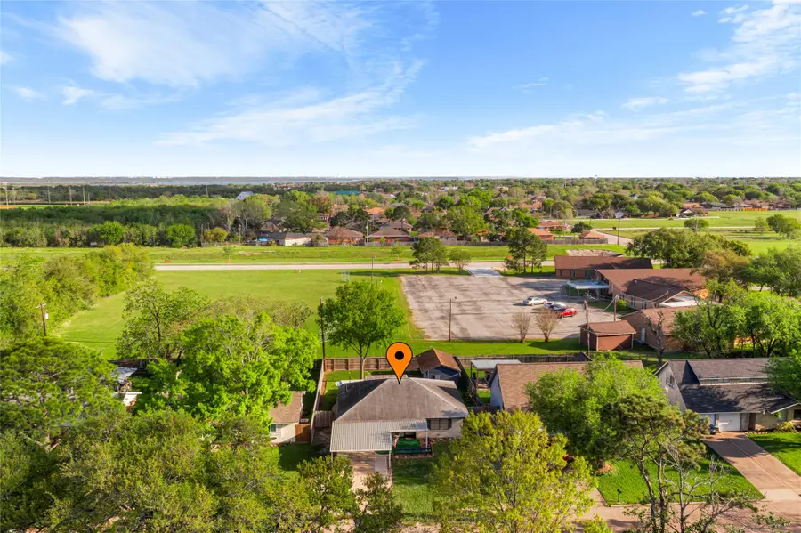 2918 15th Avenue N, Texas City, TX 77590 - #2