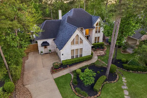 6 E Lakemist Circle, Spring, TX 77381
