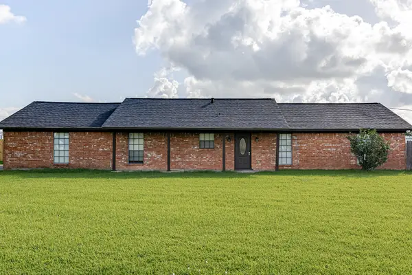 2006 Jones Road, Freeport, TX 77541