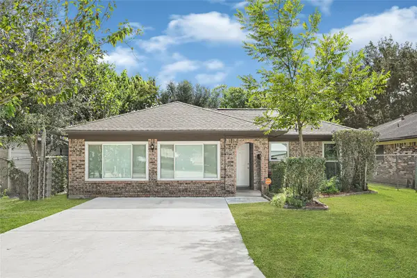 2509 Pearland Avenue, Pearland, TX 77581