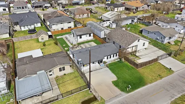 3531 Cedar Hill Lane, Houston, TX 77093