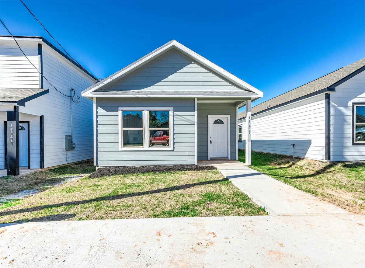16982 W Hammon, Montgomery, TX 77316 - #1