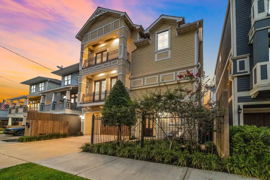 1330 Blair Street, Houston, TX 77008 - Image #2