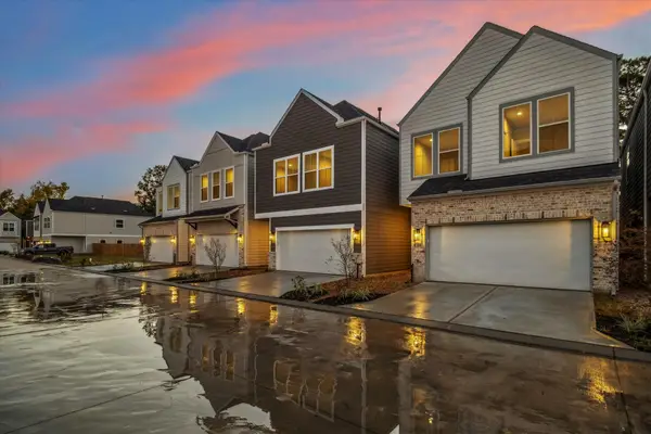11311 Stonework Grove Lane, Houston, TX 77076