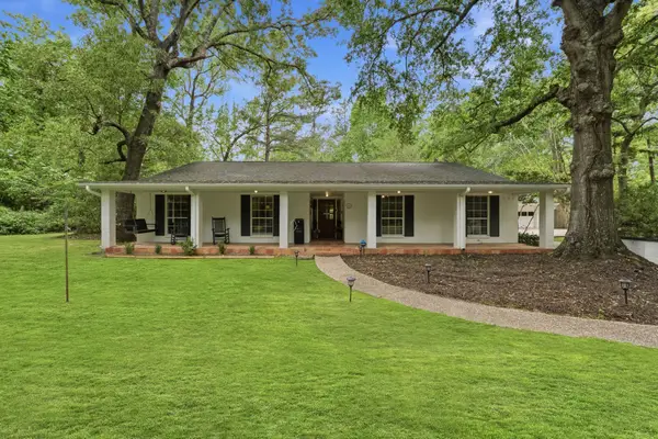 619 Tall Pines Drive, Magnolia, TX 77354