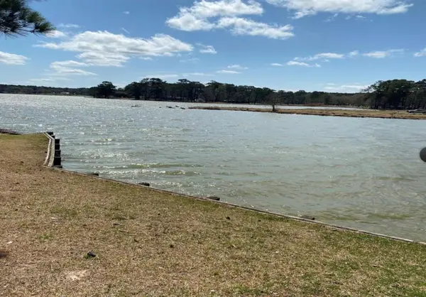 370 Dawns Edge, Trinity, TX 75862
