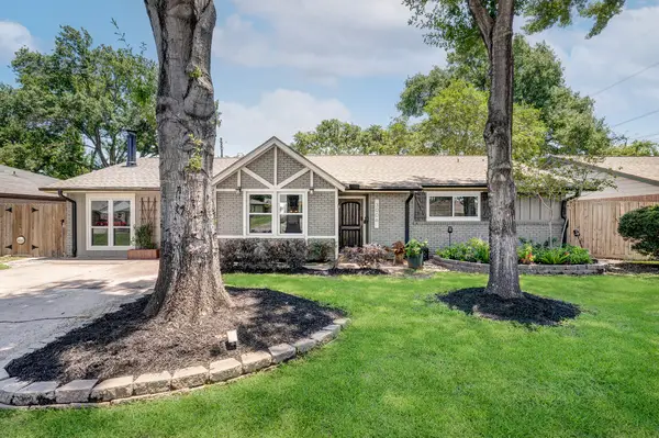 3006 Helberg Road, Houston, TX 77092