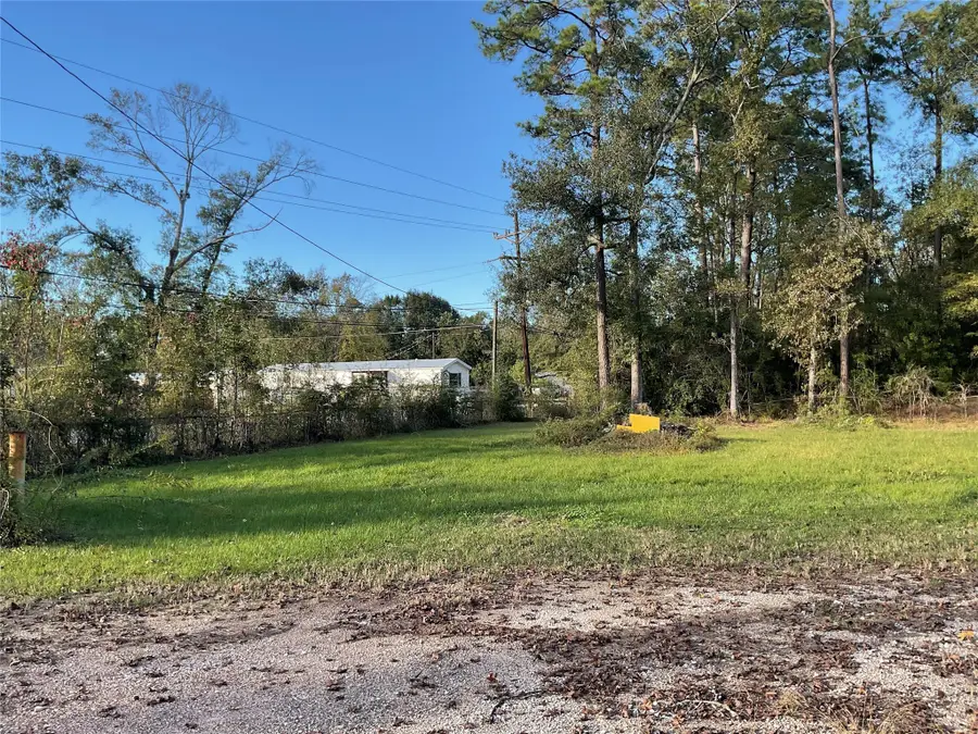 23701 Vick Dr / 22401 Russell Drive, New Caney, TX 77357 - Image #2