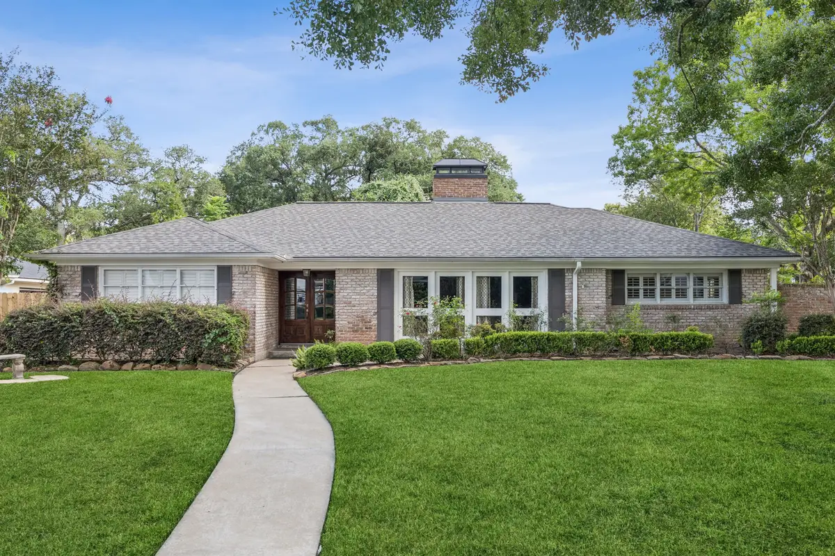 5659 Chevy Chase Drive, Houston, TX 77056 - #1