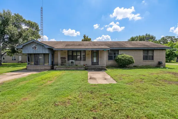 413 3rd Street, Somerville, TX 77879