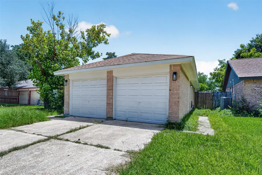 1446 Castle Glen Drive, Houston, TX 77015 - #2