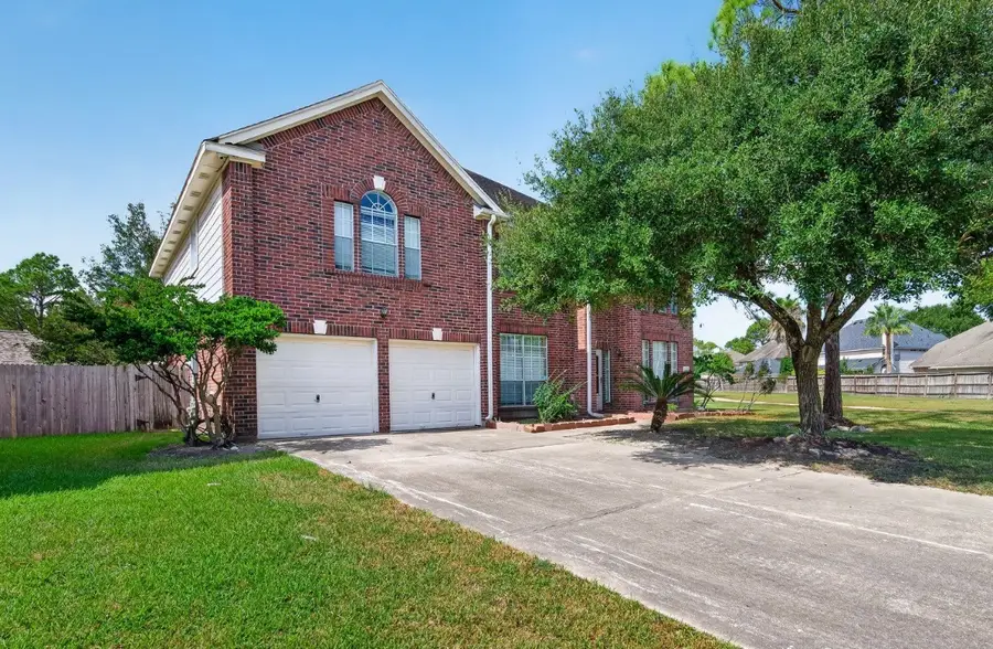 1410 Pine Forest Drive, Pearland, TX 77581 - #2