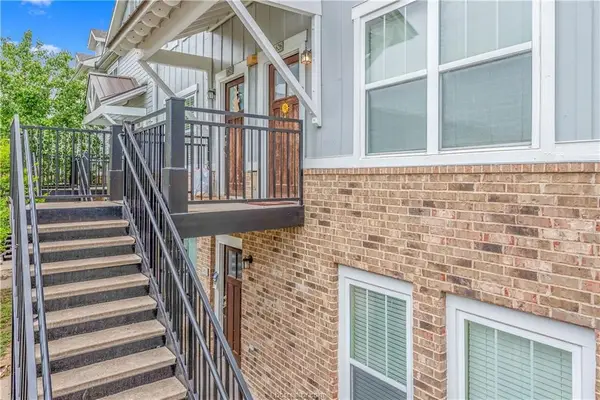 1725 Harvey Mitchell Parkway S #1630, College Station, TX 77840