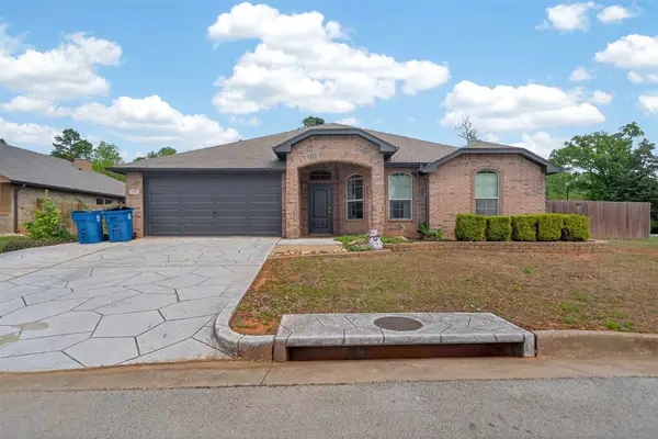 500 Virginia Court, White House, TX 75791