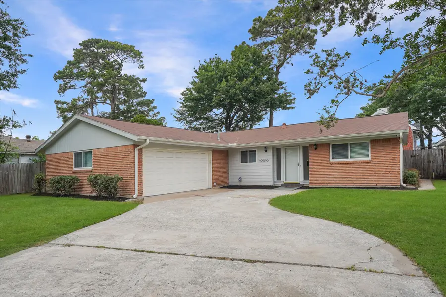 10010 Westview Drive, Houston, TX 77055 - #2