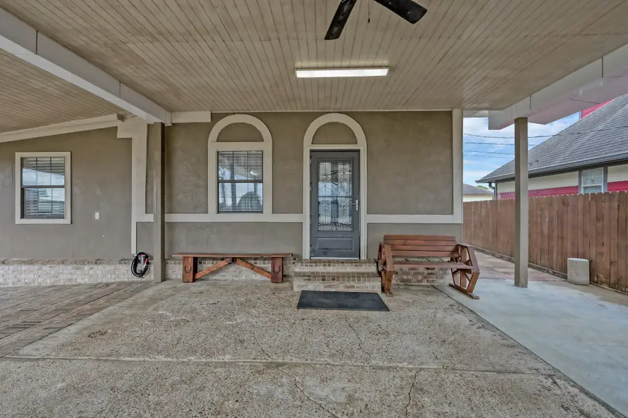 19096 County Road 669f, Alvin, TX 77511 - Image #2