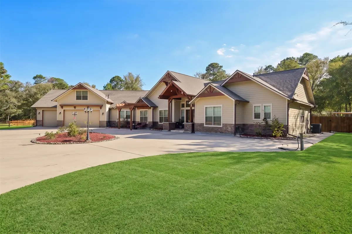 33135 Willow Bend Road, Waller, TX 77484 - #1