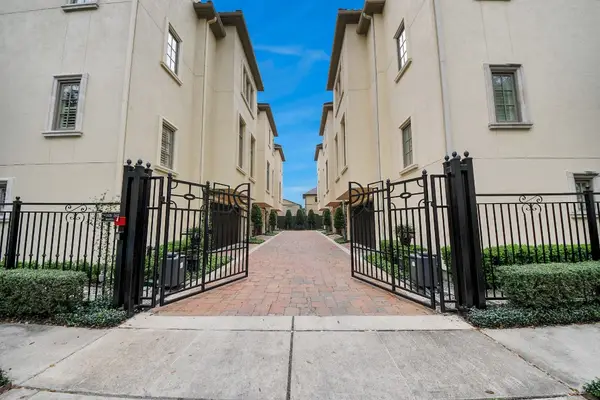 2407 Brazoria Street #B, Houston, TX 77019