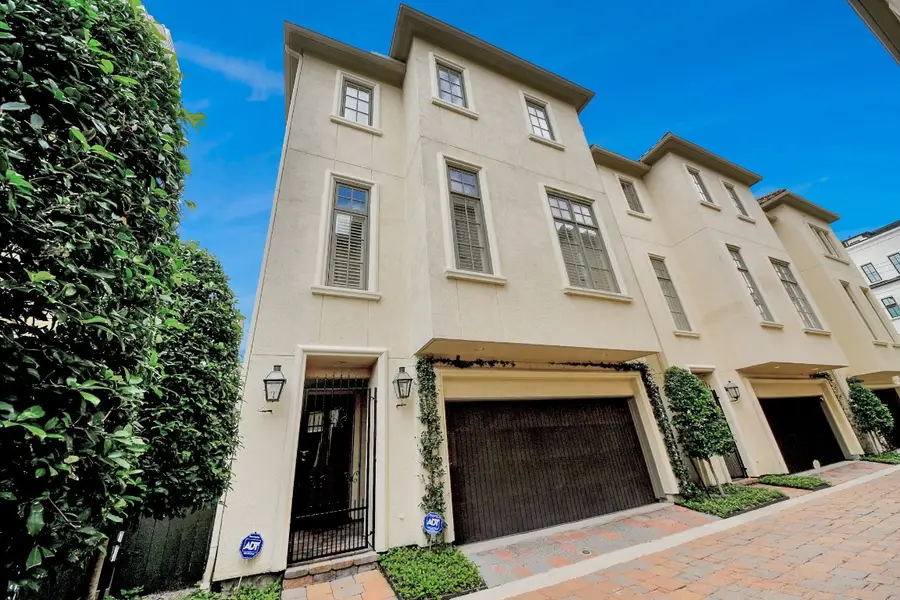 2407 Brazoria Street #B, Houston, TX 77019 - #3