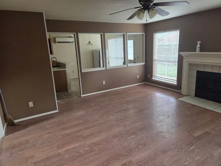 3911 Spring Garden Drive, Pearland, TX 77584 - Image #3