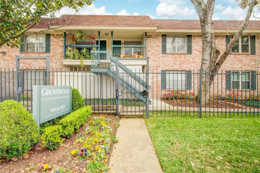 845 Augusta Drive #6, Houston, TX 77057 - Image #2