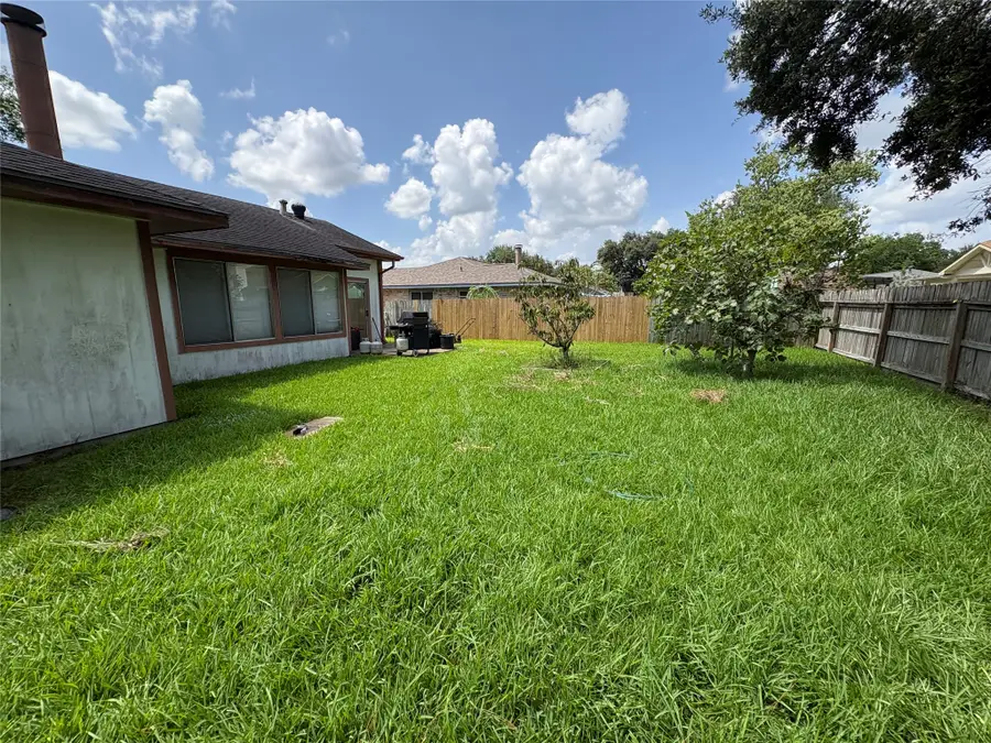 1127 W Brompton Drive, Pearland, TX 77584 - #3