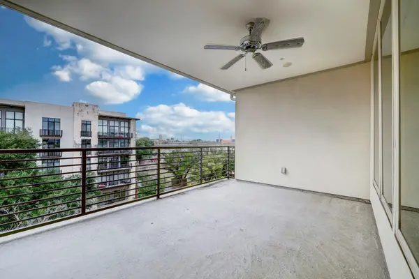 4819 Caroline Street #306, Houston, TX 77004