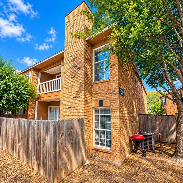 12380 Sandpiper Drive #405, Houston, TX 77035