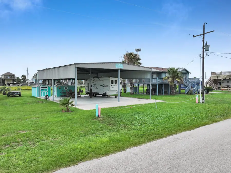 955 O Neil Road, Crystal Beach, TX 77650 - #3