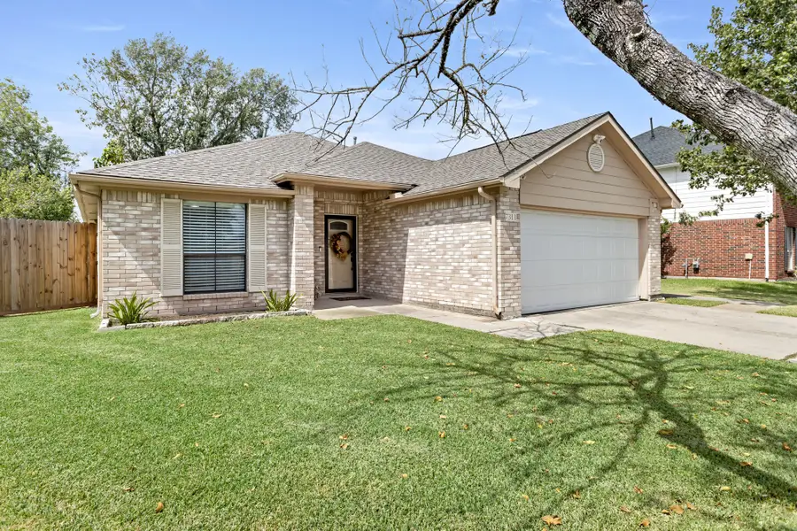 7311 S Choctaw Street Street, Baytown, TX 77521 - #2