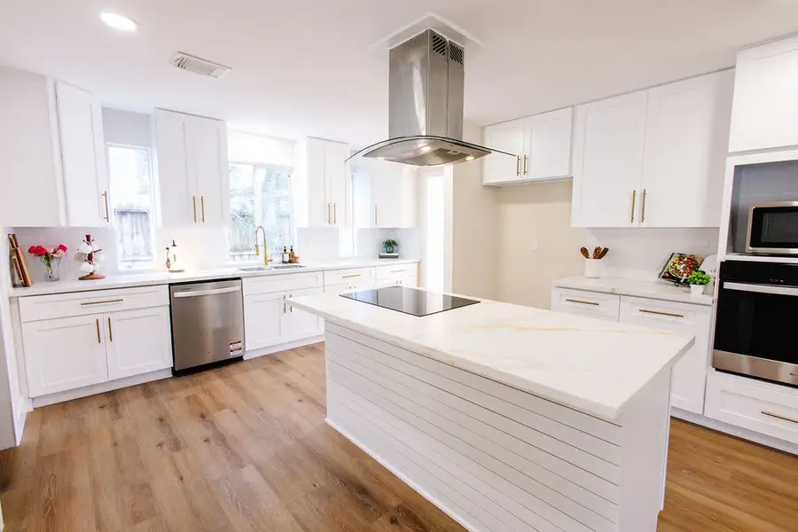 1023 Cragmore Drive, Seabrook, TX 77586 - #2