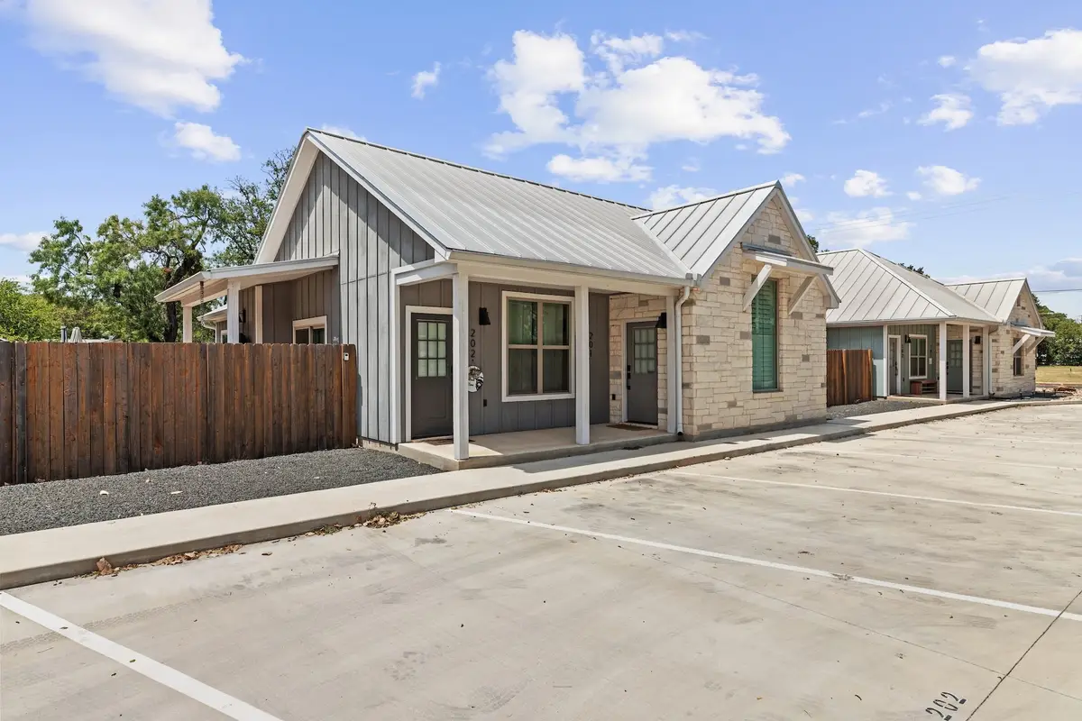 502 S Eagle Street #202, Fredericksburg, TX 78624 - #1