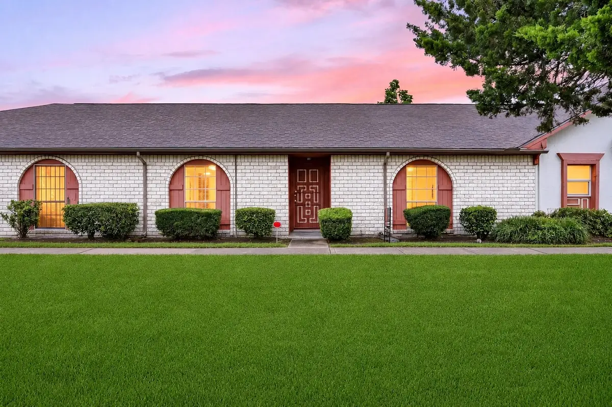 12223 Sharpview Drive, Houston, TX 77072 - #1